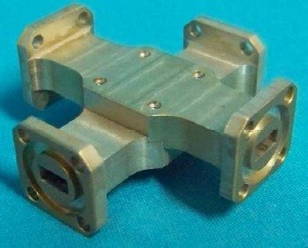 Series 300 Crossguide Directional Coupler for Ka-Band